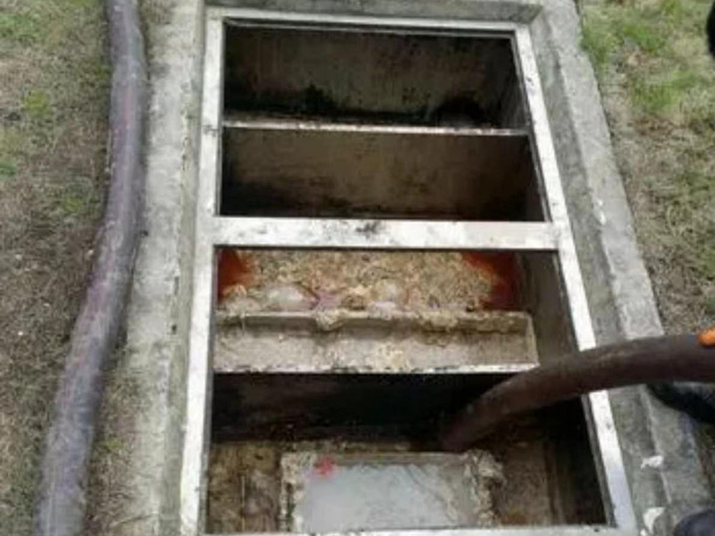 龙门镇隔油池清理